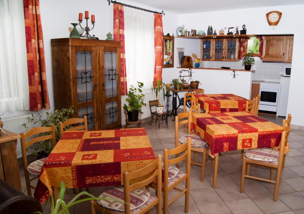 Varga Apartmanhaz 佐洛卡罗斯 外观 照片